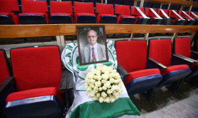 Συγκλονιστικές στιγμές στο ΟΑΚΑ «Θανάση σ’ αγαπάμε, ποτέ δεν σε ξεχνάμε» (video)