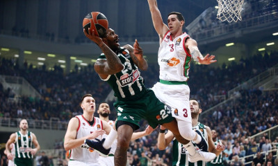 Παναθηναϊκός ΟΠΑΠ-Μπασκόνια 72-70: Νίκη για τον Θανάση Γιαννακόπουλο, «χαρακίρι» για τη διαφορά!