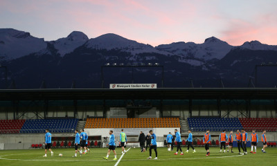 Λίχτενσταϊν-Ελλάδα: Η αναχώρηση της Εθνικής για το «Ράινπαρκ Στάντιον» (video)