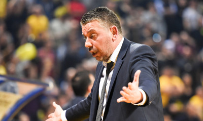 Παπαθεοδώρου: «Ήρθαμε να παίξουμε μπάσκετ, αυτό ήταν... κλωτσοπατινάδα»