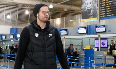 Το... τερμάτισε ο Μπόγρης, προκαλεί τον Ουάιτ στο Twitter (photo)