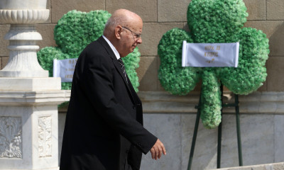 Στη Μητρόπολη για τον Θανάση Γιαννακόπουλο οι Βασιλακόπουλος, Γιαννάκης (videos)