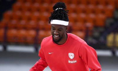 Ουέμπερ: «Αυτή τη φορά πρέπει να... εμφανιστούμε στο παρκέ»