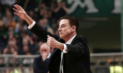 Πιτίνο: «Αφήσαμε ένα τυχερό σουτ να γίνει παράγοντας της νίκης»