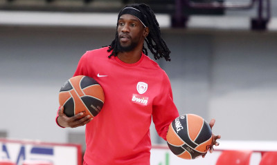 Ουέμπερ: «Από το ΝΒΑ 2Κ στον Ολυμπιακό» (video)