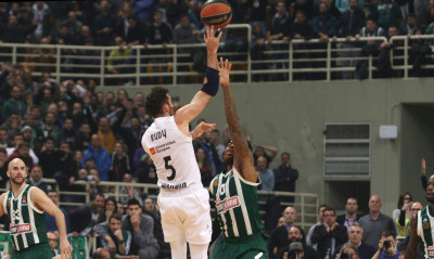 Δεν έπαιξε άμυνα. Έπαιξε ΑΜΥΝΑΡΑ!