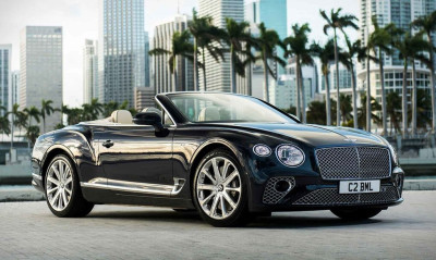 Είναι η νέα Bentley η επιτομή της χλιδής;