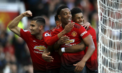 Με κεκτημένη ταχύτητα η Μάντσεστερ Γιουνάιτεντ (video)