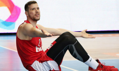 Ολυμπιακός: Πρόβλημα με Αγραβάνη