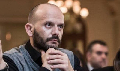 Μπόμης: «Όλοι εσείς οι υποψήφιοι δήμαρχοι, να θυμάστε τι λέγατε…»