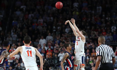 Βιρτζίνια – Τέξας Τεκ στον τελικό του ΝCAA (videos)