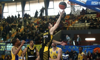 ΑΕΚ: Ο Ξανθόπουλος ξεπέρασε τον Μίλαν Τόμιτς