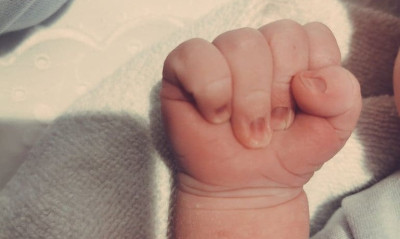 Μπαμπάς για δεύτερη φορά – Ήρθε στον κόσμο ο γιος του (pics)