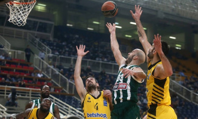 Υποκλίθηκε στον GOAT, Ντιρκ Νοβίτσκι ο Καλάθης (photo)