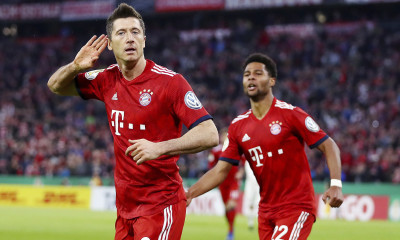 Μπάγερν Μονάχου: Ξύλο μεταξύ Λεβαντόφσκι και Κομάν
