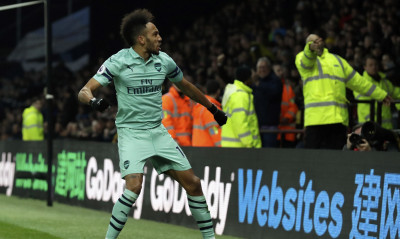 Πέρασε από την Γουότφορντ με Ομπαμεγιάνγκ η Άρσεναλ (video)