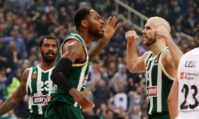 Ο «εξάστερος» θέλει να ρίξει από το θρόνο τη «βασίλισσα»