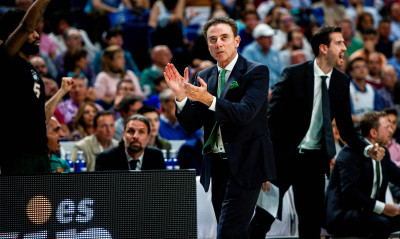 Πιτίνο: «Δεν σχολιάζω τη διαιτησία όπως κάνει ο Ολυμπιακός» (videos)