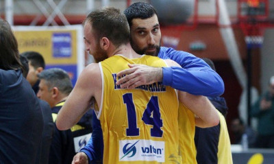 Περράκης: «Να τελειώσουμε με την παραμονή»