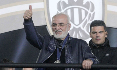 Ο Ιβάν Σαββίδης μπήκε στην Τούμπα σαν πρωταθλητής (photos+video)