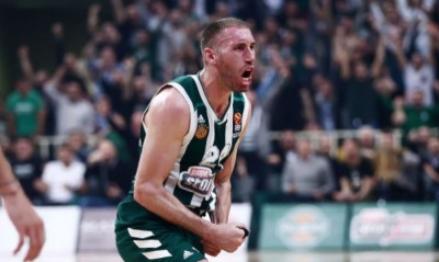 Λοτζέσκι: «Είμαστε απογοητευμένοι, καθοριστικός ο Ταβάρες»