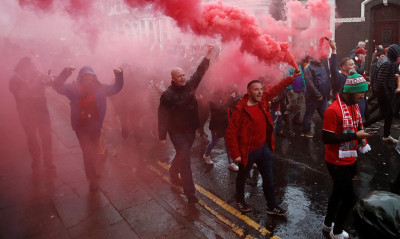Champions League: Επεισόδια στη Βαρκελώνη από οπαδούς της Λίβερπουλ (video)