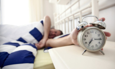 Τρόποι για να ξυπνάς χωρίς δυσκολία το πρωί