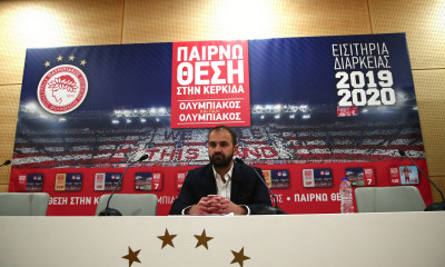 Παρουσίασε τα διαρκείας ο Ολυμπιακός: «Παίρνω θέση στην κερκίδα» (photos)