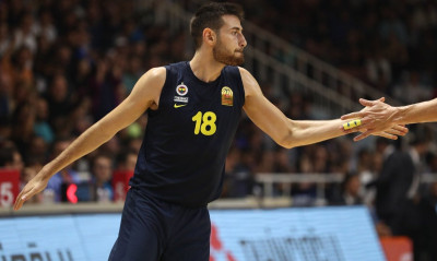 O Άρνα έκανε «πάρτι» και η Φενέρμπαχτσε «συνέτριψε» την Σακάρια