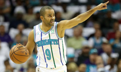 «Βόμβα» από Πάρκερ για το μέλλον του