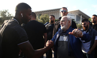 ΠΑΟΚ: Έτσι κρατάει τον Βαρέλα ο Σαββίδης