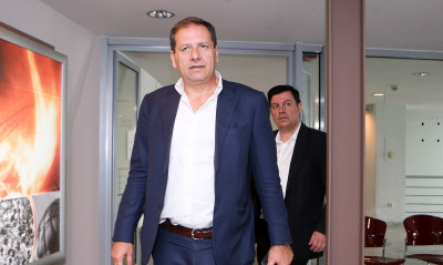 Μάκης Αγγελόπουλος: «Ρωτήστε τον Ολυμπιακό αν θα κατέβει» (video)