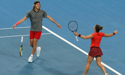 Ταλέντα και στο… ποδόσφαιρο οι Σάκκαρη, Τσιτσιπάς (video)