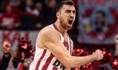 Ολυμπιακός: Ενδιαφέρον από Μπαρτσελόνα για Μιλουτίνοφ (photos)