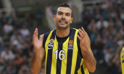 Σλούκας: «Δεν γίνεται αυτό σε ημιτελικό Final Four»…