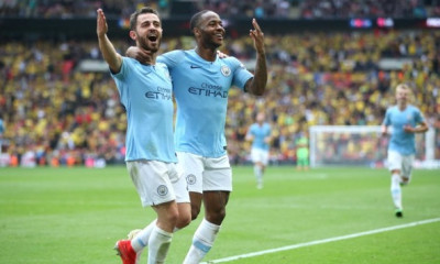 Διαστημική εμφάνιση και Κύπελλο από την Μάντσεστερ Σίτι (video)