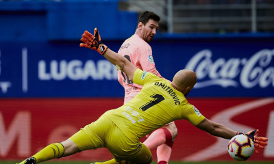 Η πρωταθλήτρια Μπαρτσελόνα τελείωσε με ισοπαλία και μυθικό ρεκόρ σε σχέση με τη Ρεάλ! (video)