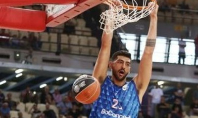 Κώττας: «Συγκλονιστικό αυτό που πετύχαμε απέναντι στην ΑΕΚ»