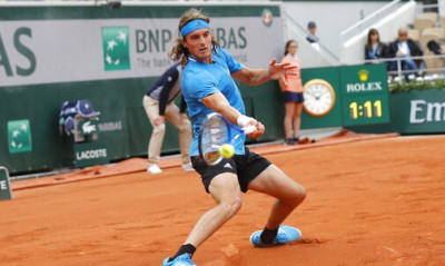 Νίκη στην πρεμιέρα για Τσιτσιπά (videos+photos)