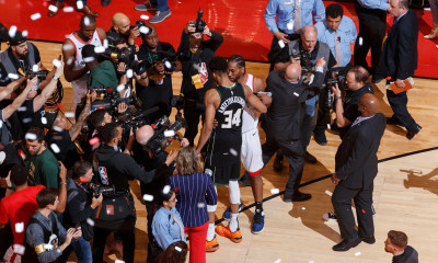 Τι είπε ο Λέοναρντ στον Γιάννη μετά το Game 6! (photos)