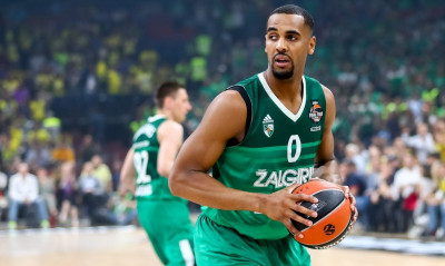 Έκλεισε στην Μπαρτσελόνα ο Ντέιβις