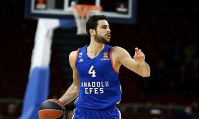 Ανανέωσε και ο Μπαλμπάι με Εφές