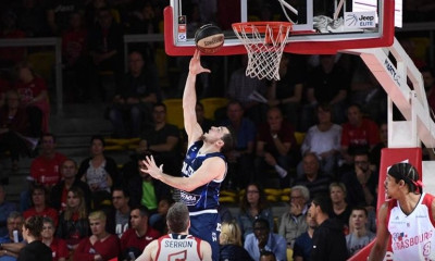 Στα playoffs της Ευρώπης: Επική πρόκριση της Ντιζόν από το -29, πέρασε με Μπράμος, Χέινς η Βενέτσια!