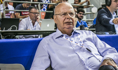 Βασιλακόπουλος: «Η προκλητική αλαζονεία της Ευρωλίγκας και η απάθεια της FIBA»