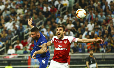 Άρσεναλ: Η συγγνώμη του Παπασταθόπουλου (photo)