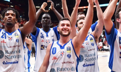 Μια ήττα μακριά από το... απόλυτο κάζο η Αρμάνι Μιλάνο του Τζέιμς!