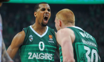 «Τελειώνει» του Ντέιβις στην Μπαρτσελόνα