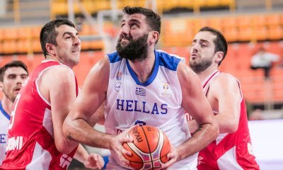 Μπουρούσης: «Σημαντική για τους νέους η επαφή με διαφορετικά είδη μπάσκετ»