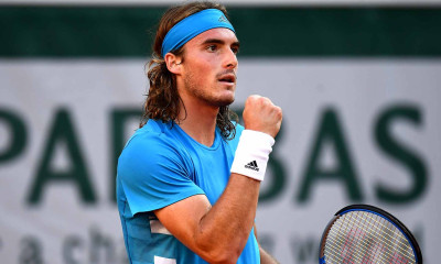 Ρολάν Γκαρός: Συνεχίζονται οι «καμπάνες» στον Τσιτσιπά