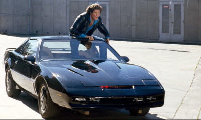 Στη Μύκονο ο «Ιππότης της Ασφάλτου» (video)